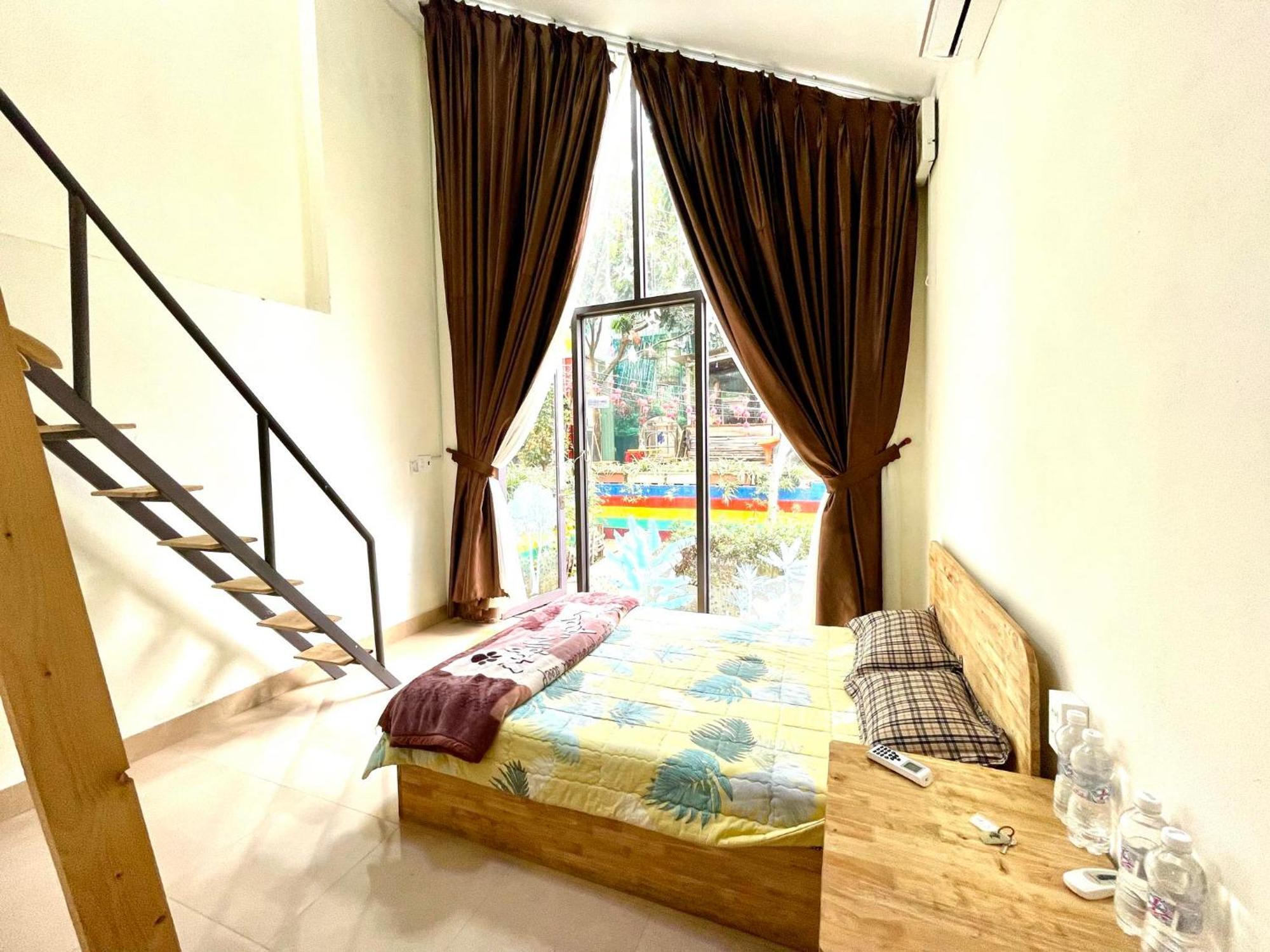 Lake View Homestay 플레이쿠 외부 사진