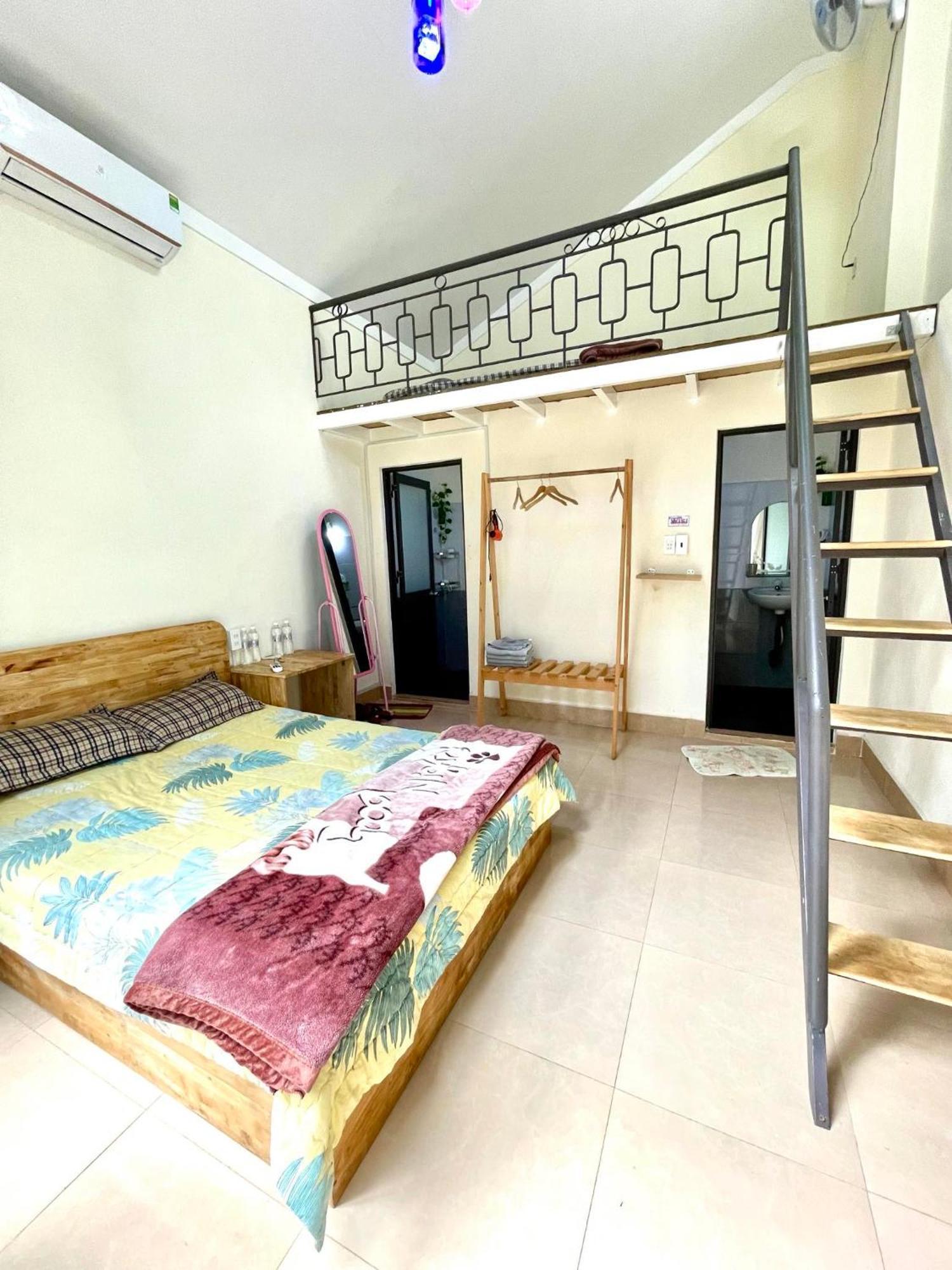 Lake View Homestay 플레이쿠 외부 사진