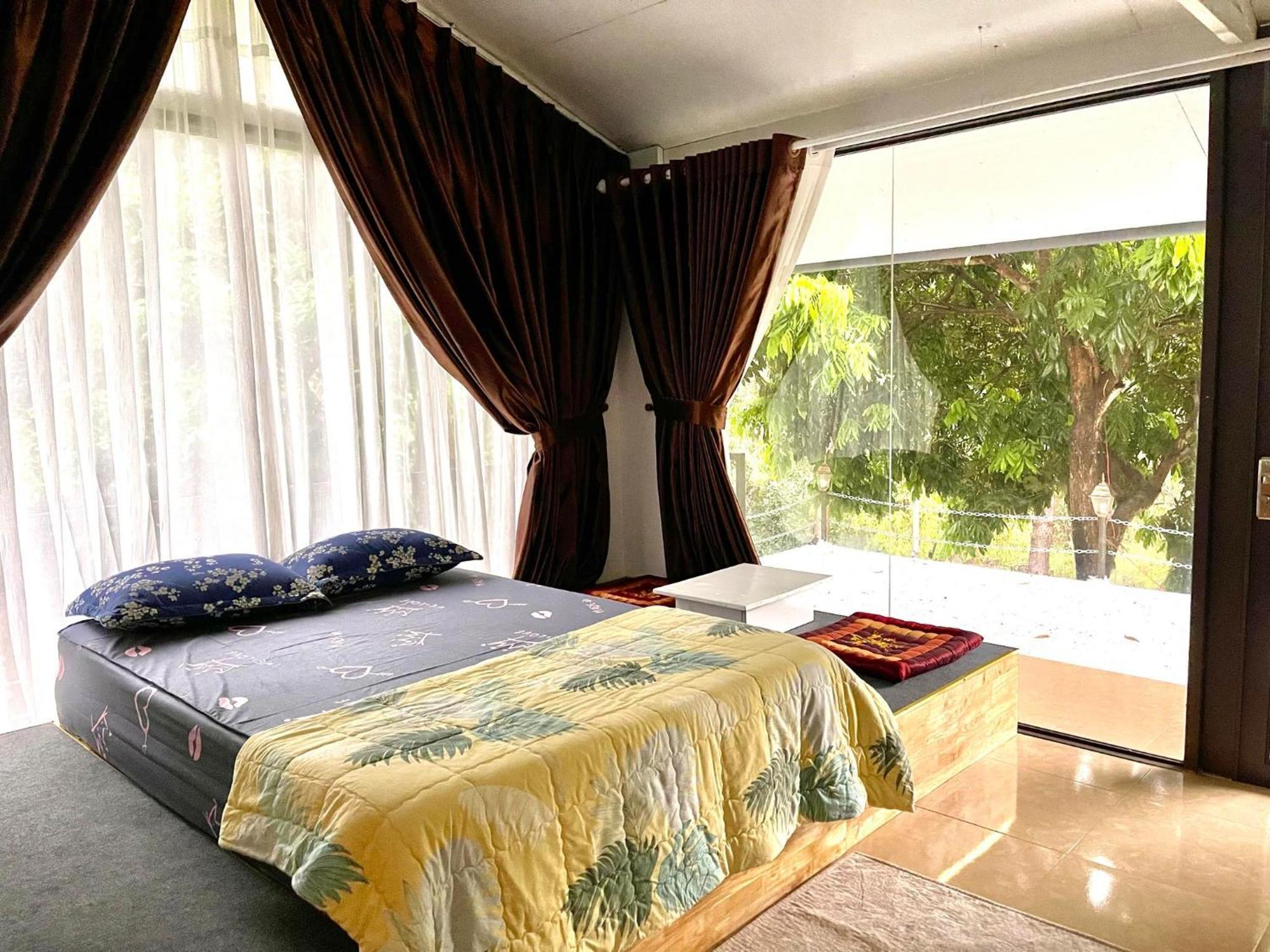 Lake View Homestay 플레이쿠 외부 사진